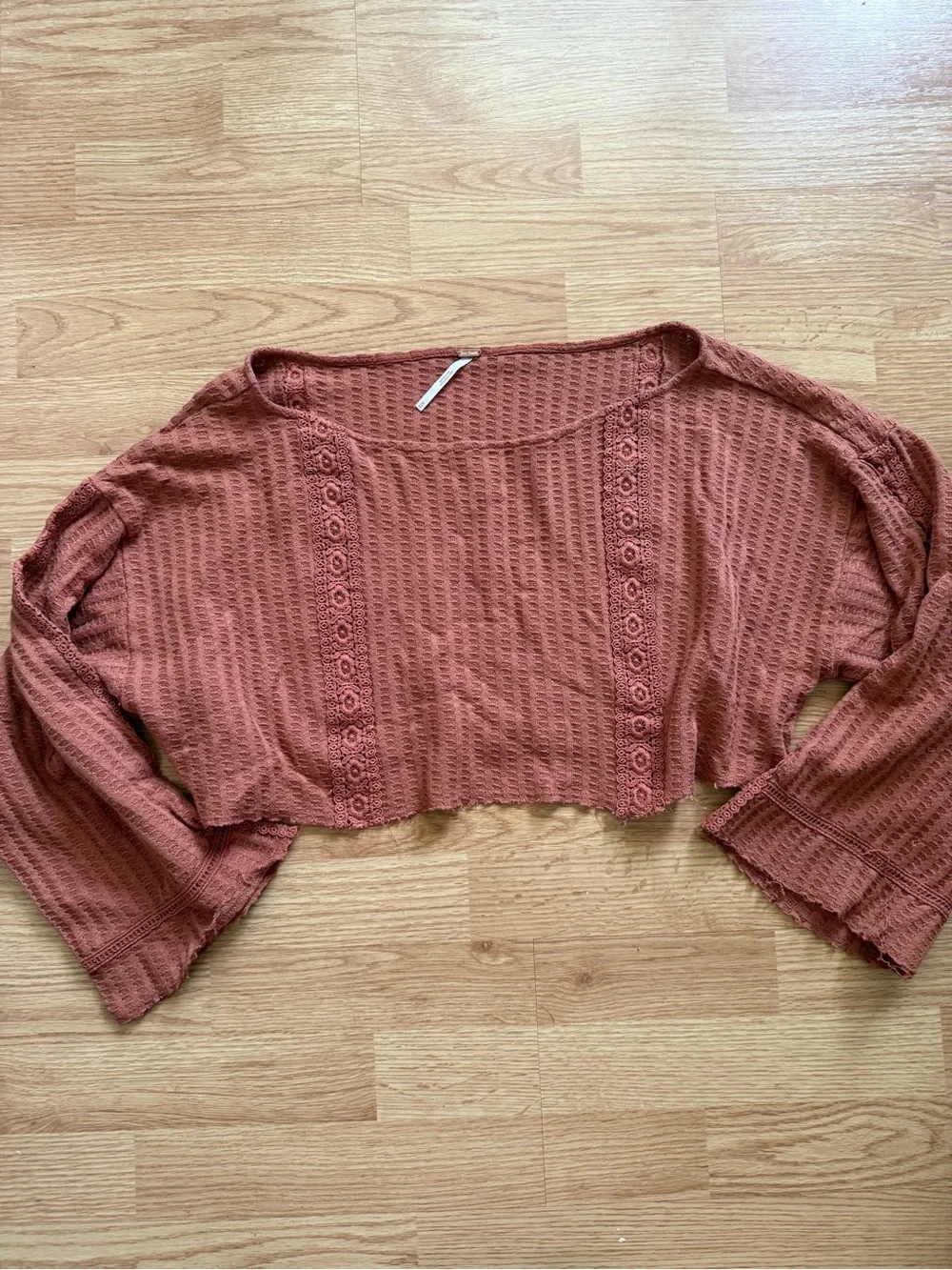 Free People Dylan Ribbed Lace-Trim Long Sleeve Crop Top Rust M - Picture 1 of 6